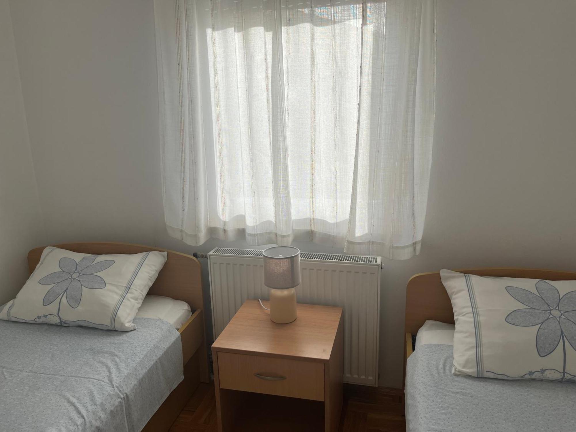 Burle Apartment With Free Private Parking Медулин Экстерьер фото
